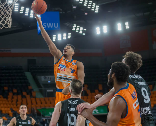 成功的抢断 成功的抢断